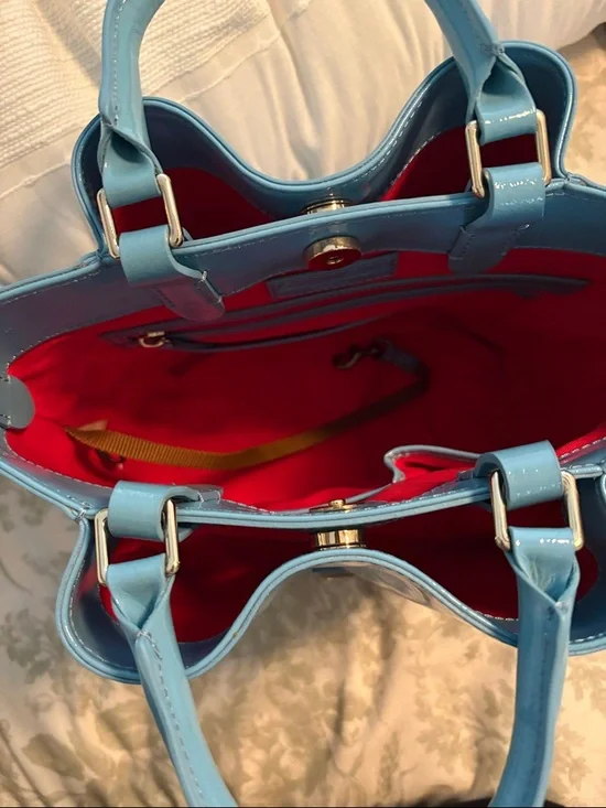 Dooney & Bourke bag used once! - Picture 2 of 6